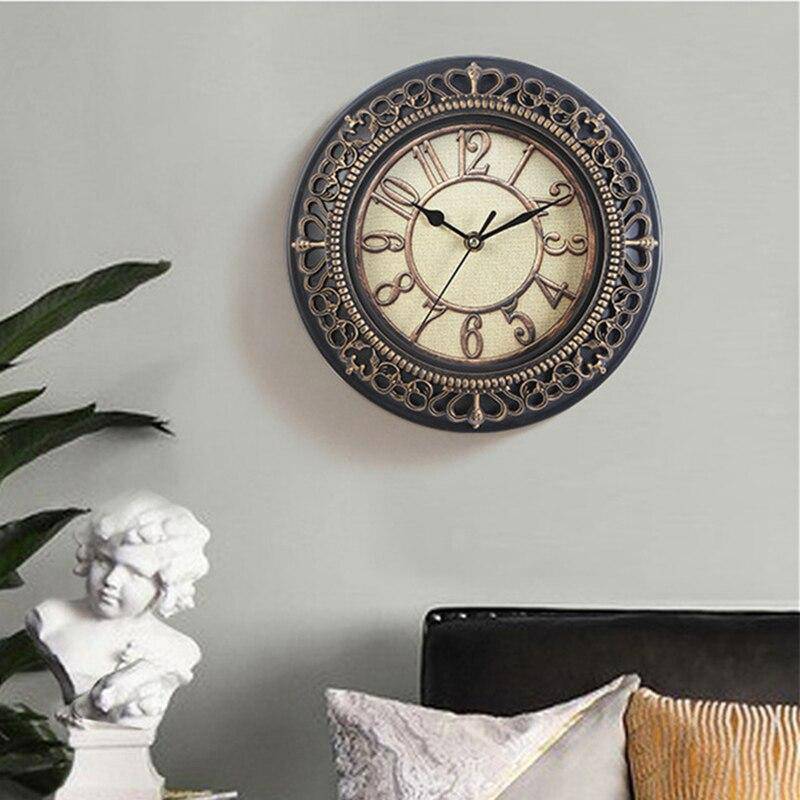Horloge vintage en métal 25cm Antique - vue 3 sur 8