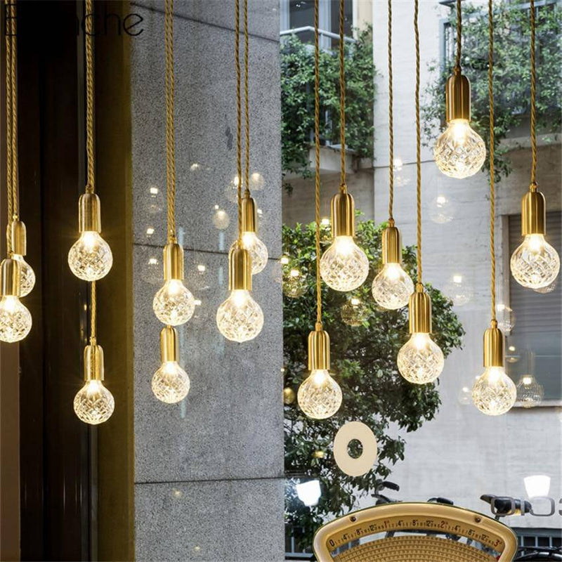 Araña design metal dorado LED y cristal Loft