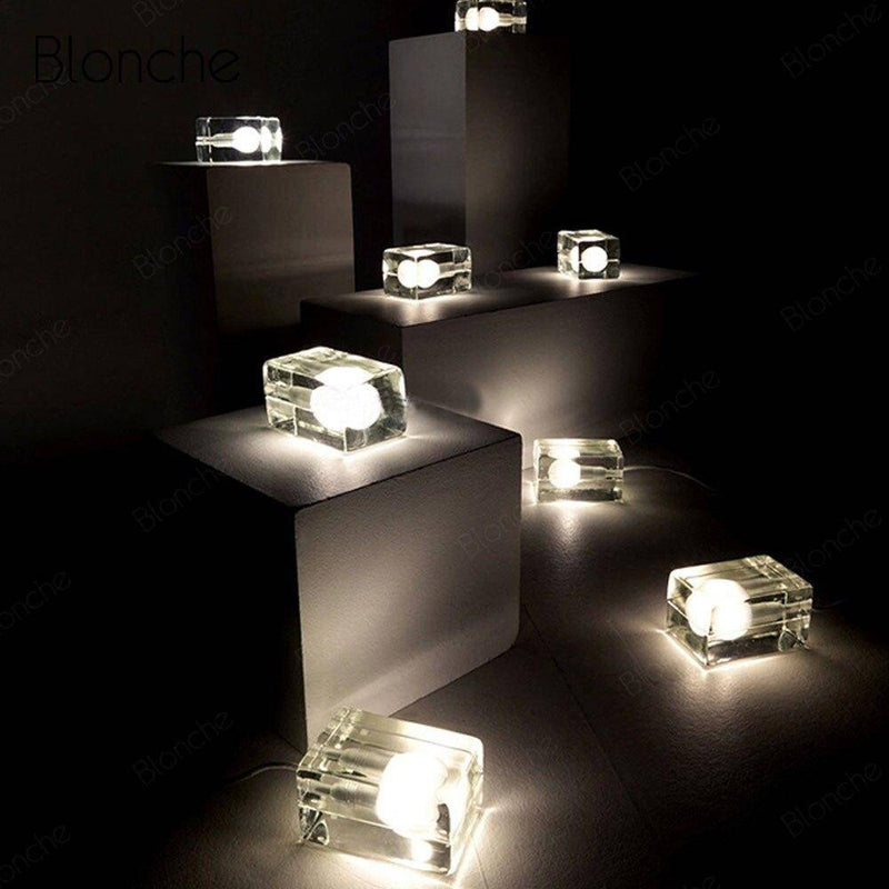 Lampe à poser moderne LED en cube transparent Creative