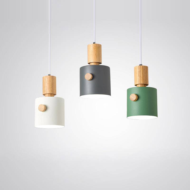 Suspension moderne LED avec abat-jour coloré en bois Nordic