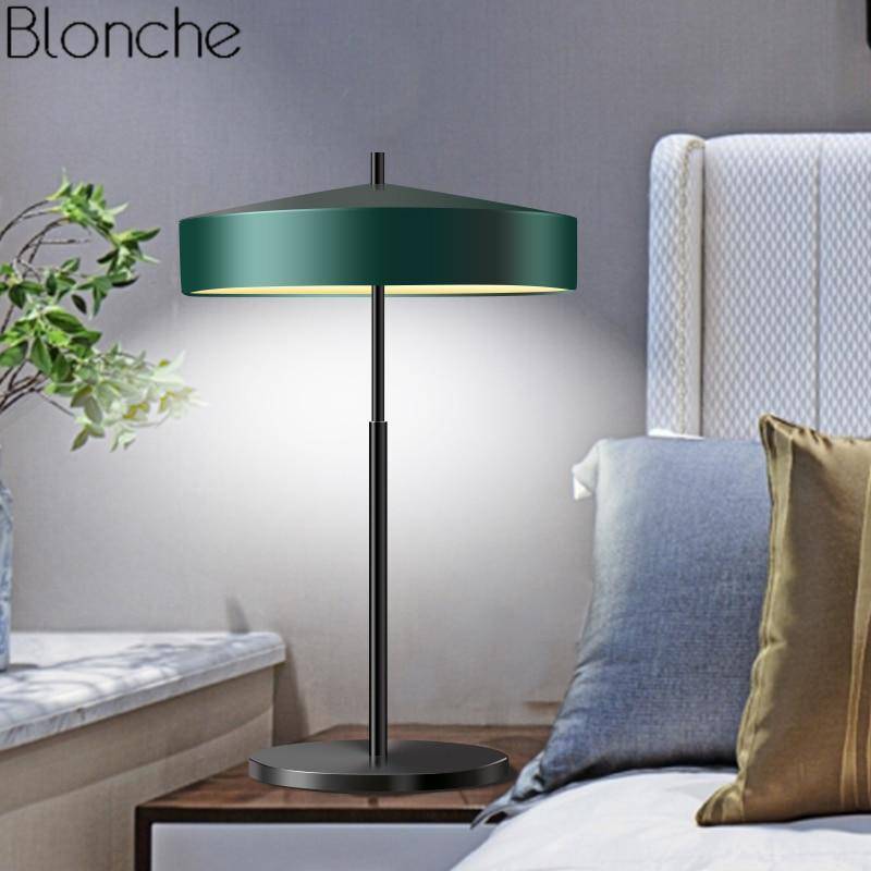 LED design table lamp with lampshade in metal