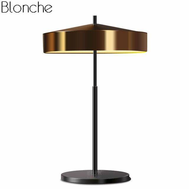 Lampe à poser LED design avec abat-jour en métal - vue 4 sur 9