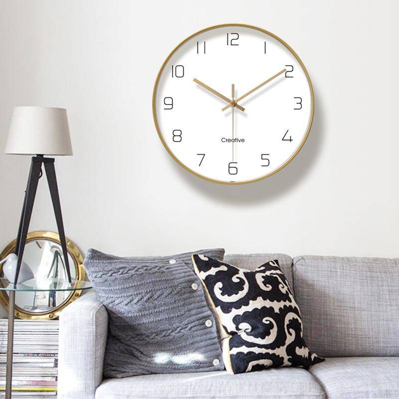 Horloge murale ronde avec chiffres 30cm Paro