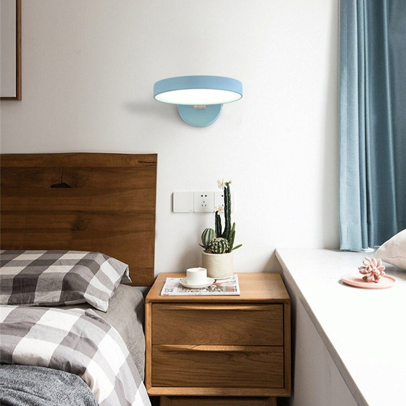 wall lamp Scandinavian circular LED wall light and wooden details Cesia