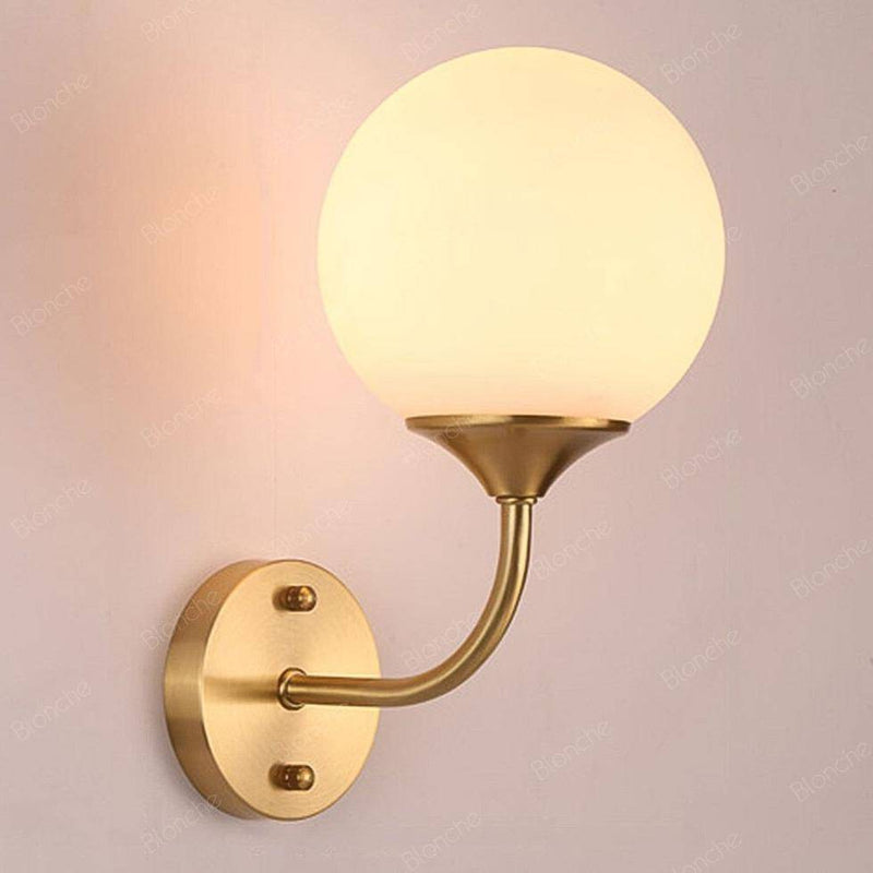 Moderna lámpara de pared LED con bola de cristal Cooper