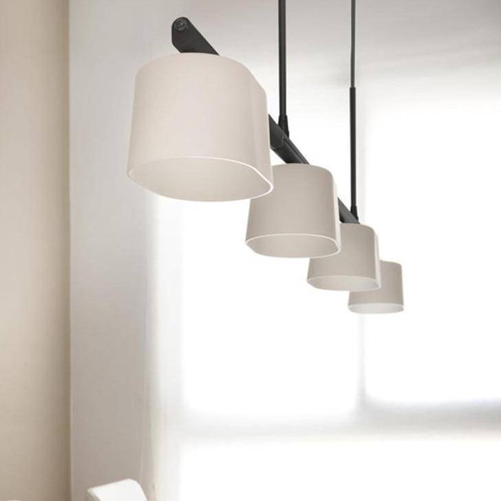 Suspension design LED avec plusieurs abat-jours blancs Coffee