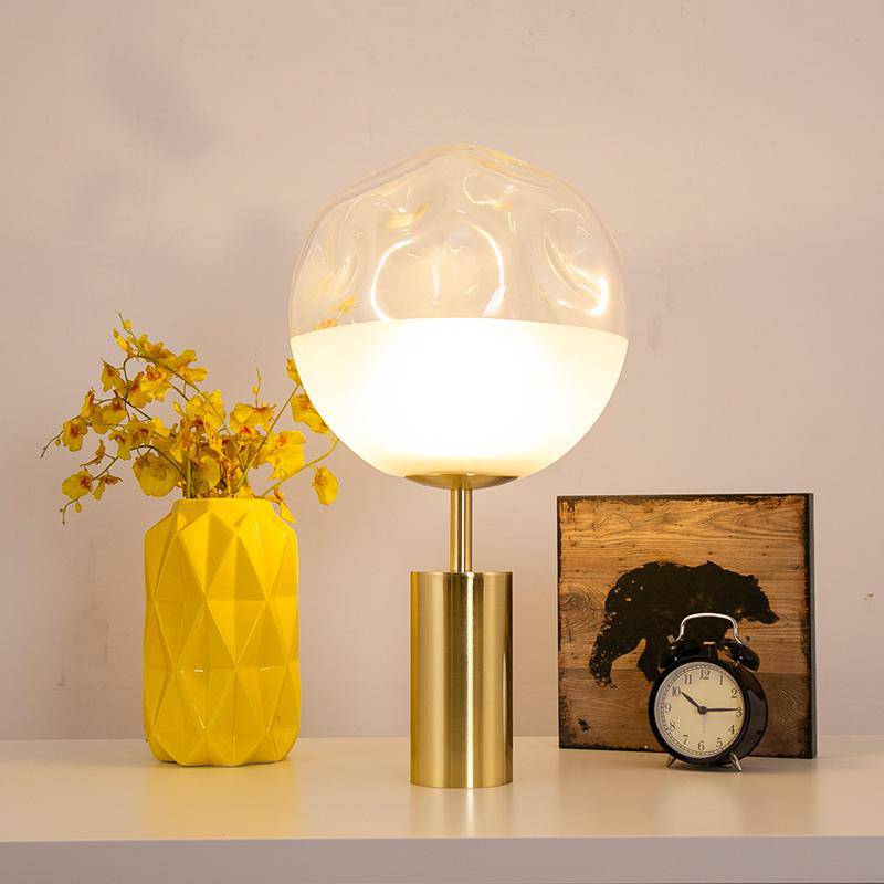 LED design table lamp with gold cylinder and distorted glass Rui