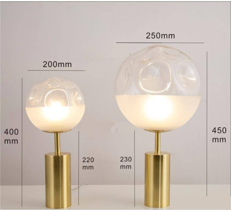 Lampe à poser design LED avec cylindre doré et verre déformé Rui