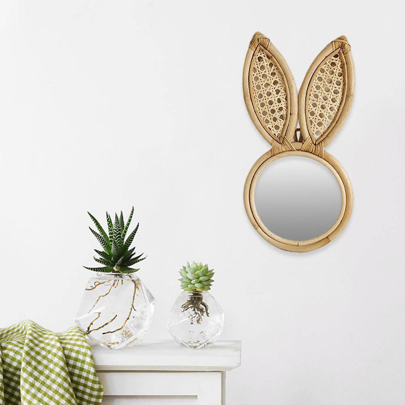 Espejo de pared redondo de ratán con orejas de conejo