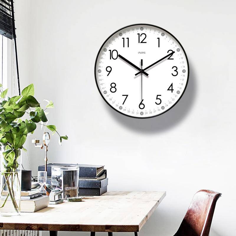 Horloge murale ronde avec chiffres noirs Minute - vue 2 sur 5
