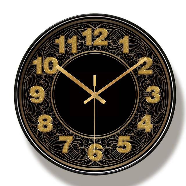 Reloj de pared negro redondo con números dorados Pantalla
