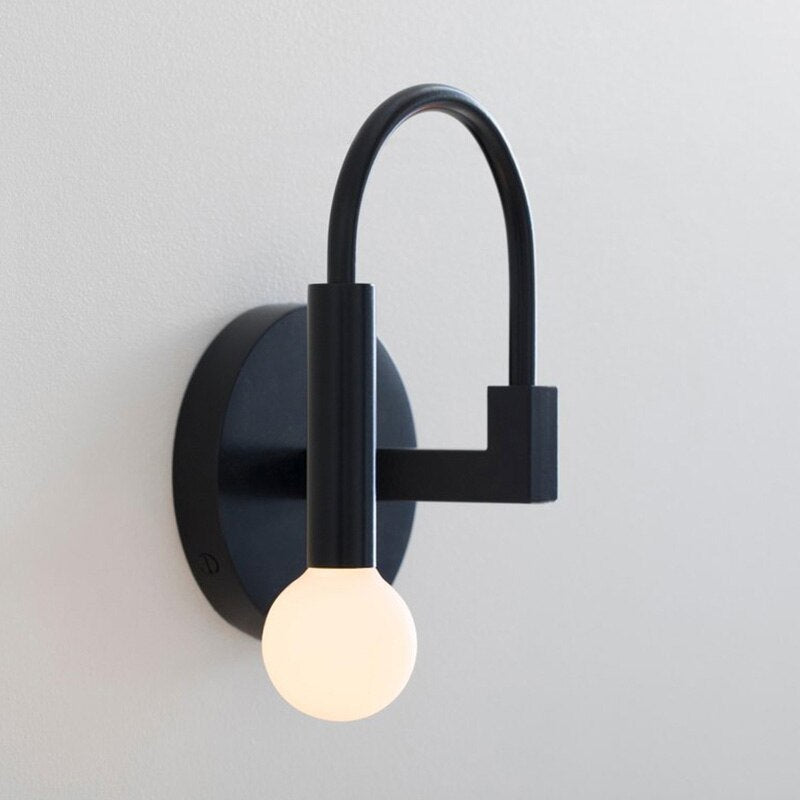 Applique murale moderne LED en forme d'arc métallique Iraide - vue 8 sur 9