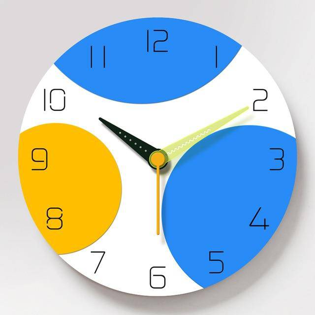 Round wall clock two-coloured with round 30cm