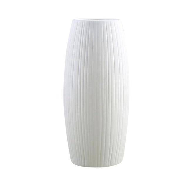 Vase en céramique design blanc minimaliste