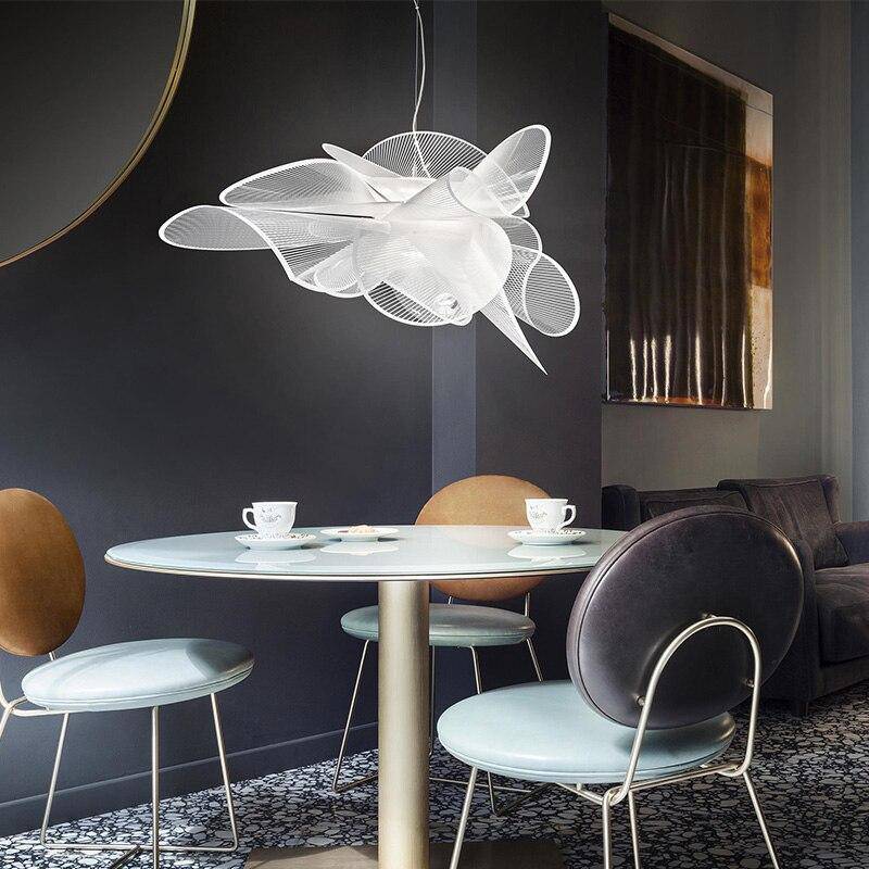 Lustre design moderne LED en fleur Italian designer