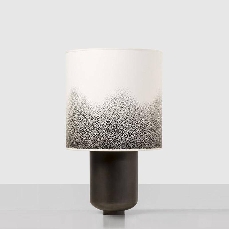 Lampe à poser design LED en métal coloré et tête en forme cylindrique à motifs Creative