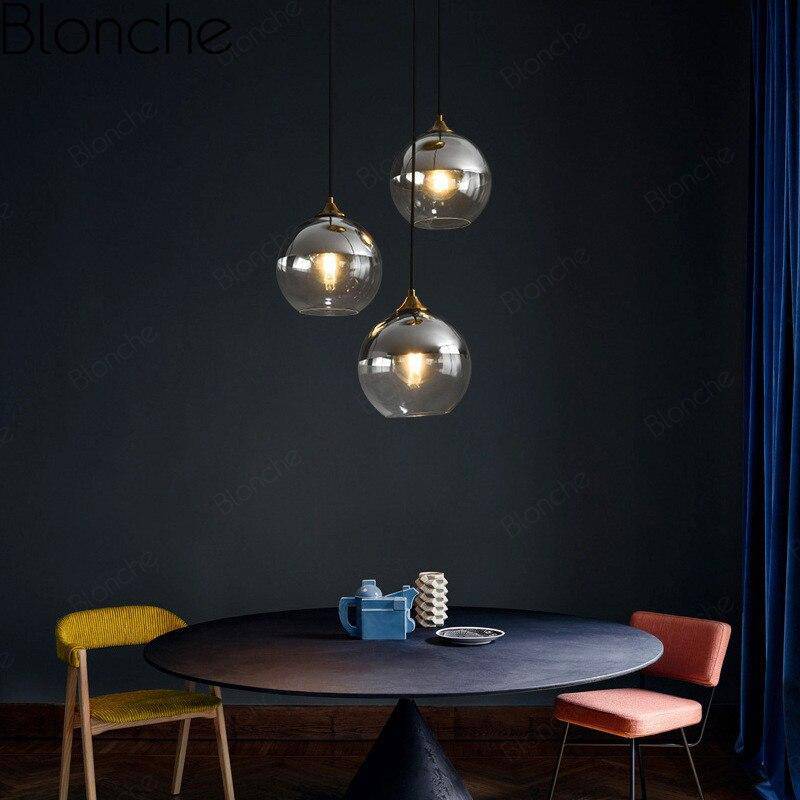 Suspension design LED avec boule en verre fumé Loft