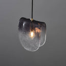 Suspension design LED dorée avec abat-jour en tuile de verre