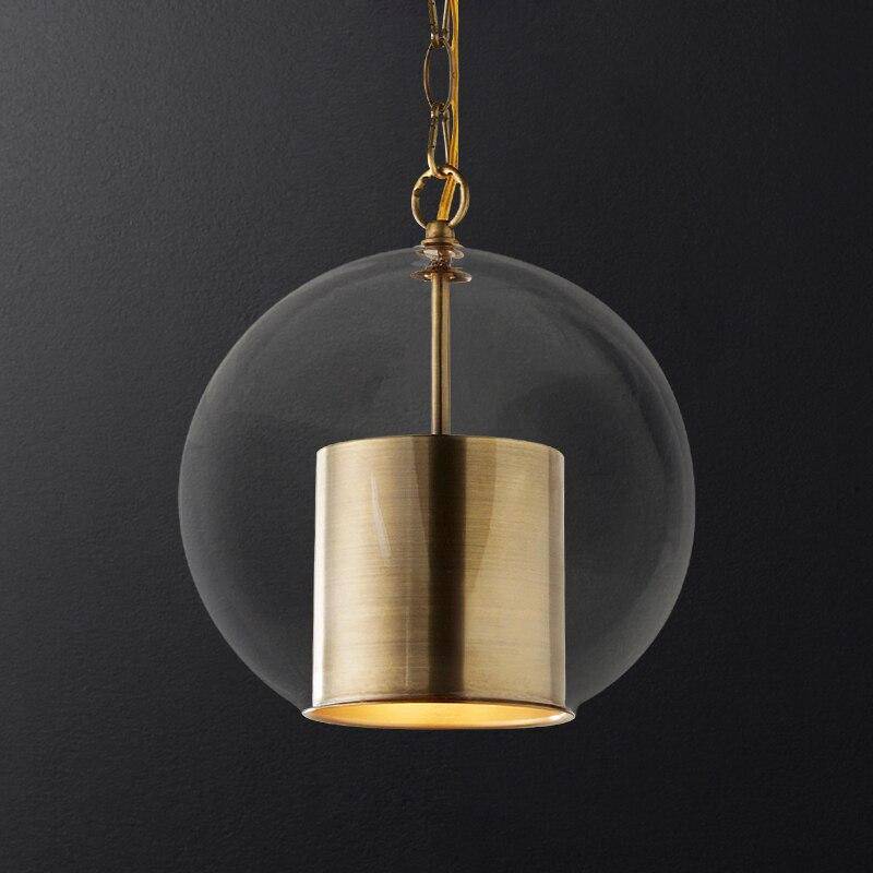 Suspension design LED avec abat-jour cylindrique doré et boule en verre Luxury