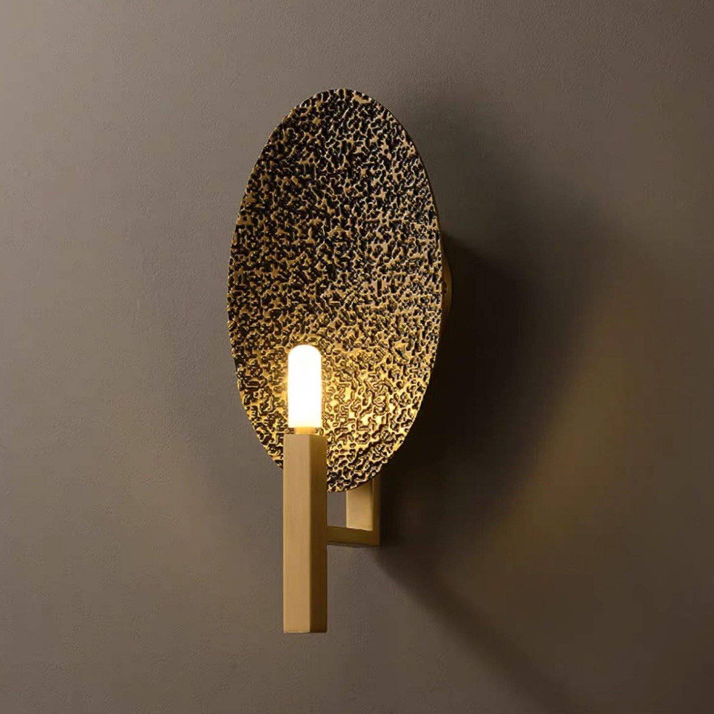 Applique murale design LED avec base dorée et tuile métal Luxury - vue 5 sur 6