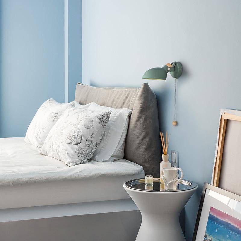 Applique design à LED coloré avec abat-jour orientable et interrupteur