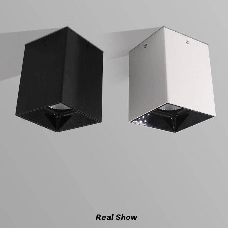 Spot moderne LED en cube noir ou blanc