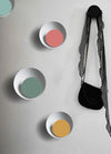 Applique murale moderne LED en métal et disque coloré
