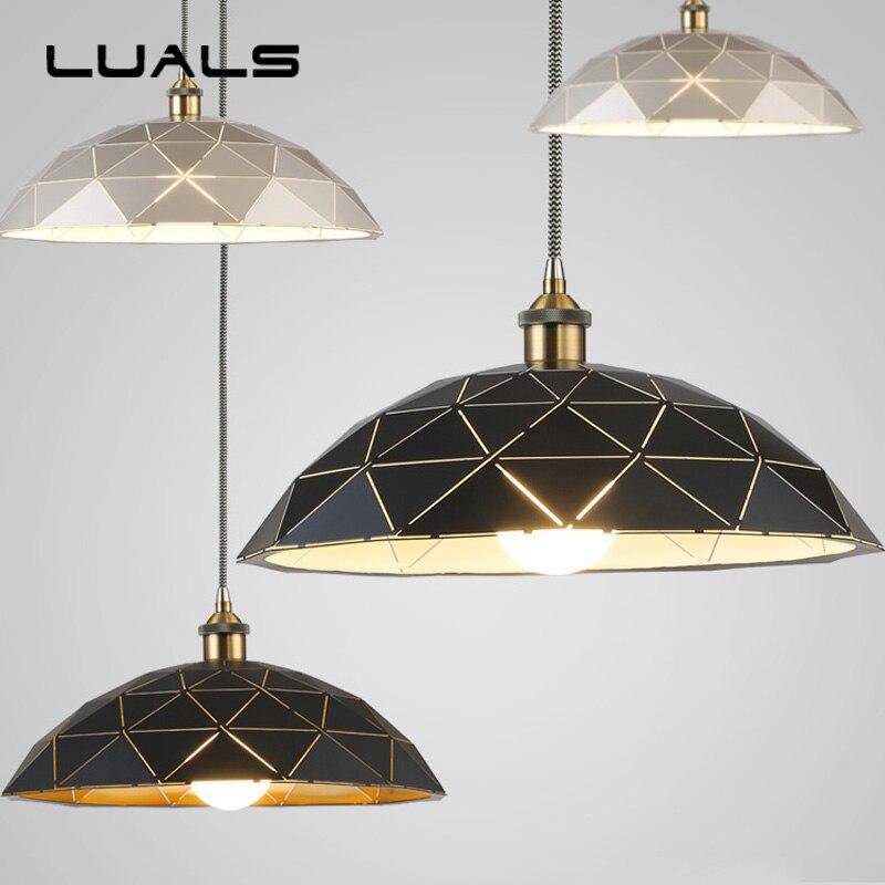 Suspension design LED avec plusieurs plaques métal Hang - vue 3 sur 7