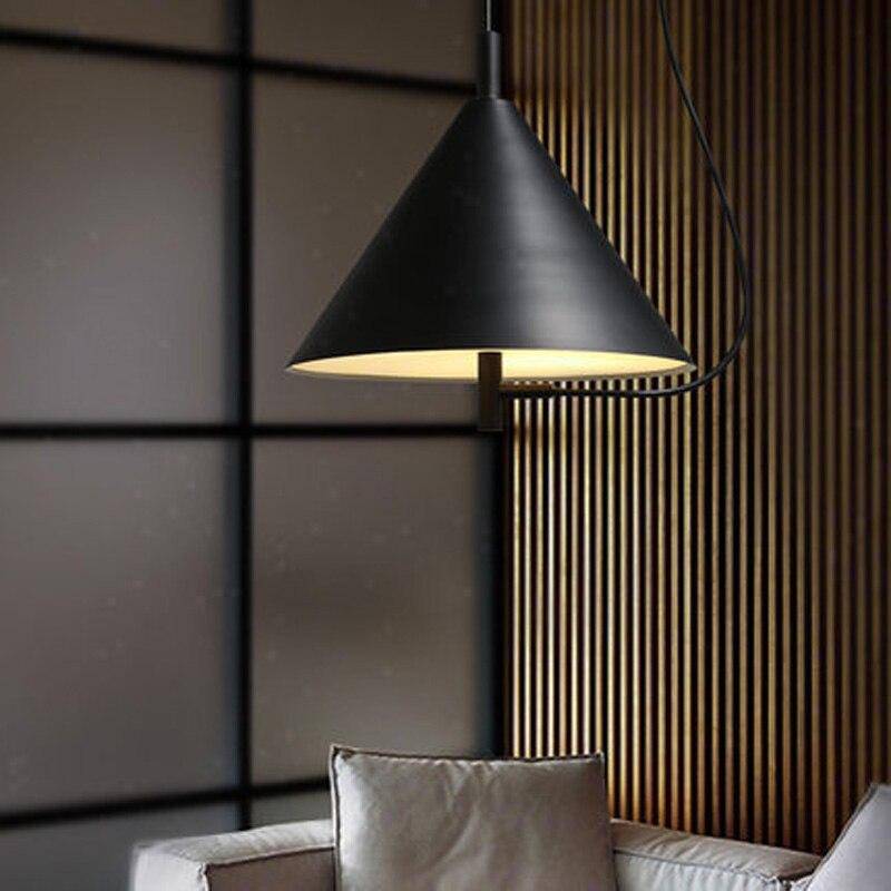 Suspension moderne LED avec abat-jour conique métal noir