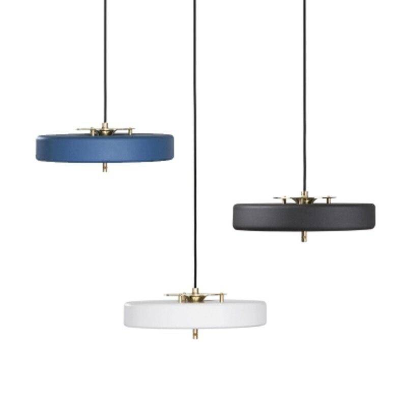 Suspension design LED avec abat-jour arrondi en métal Hang