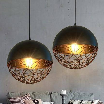 Suspension design LED avec abat-jour métal arrondi et ampoule Edison