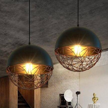 Suspension design LED avec abat-jour métal arrondi et ampoule Edison