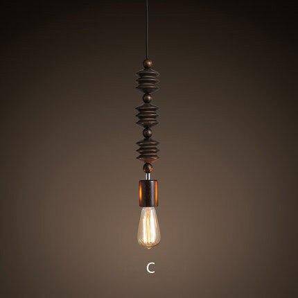 Suspension retro en bois avec ampoule Edison
