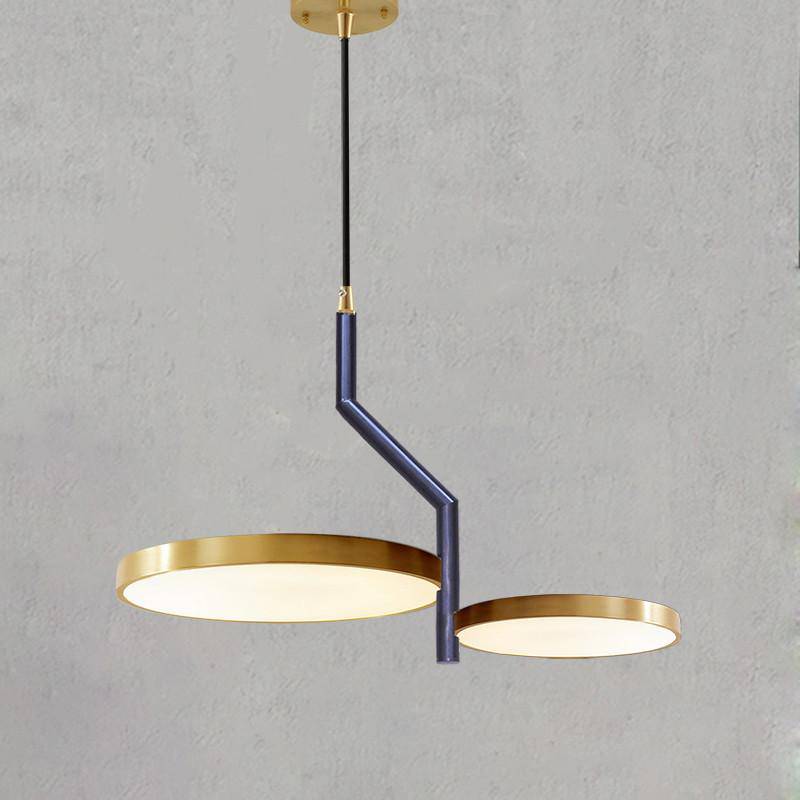 Suspension design LED avec cercle doré et finitions Creative - vue 3 sur 11