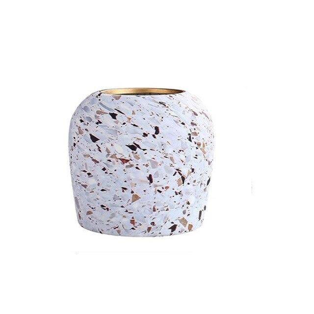 Vase design en céramique style Terrazzo blanc - vue 4 sur 8