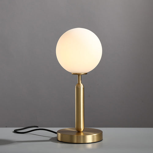 Lámpara de mesa con luz redonda y base dorada Ivy