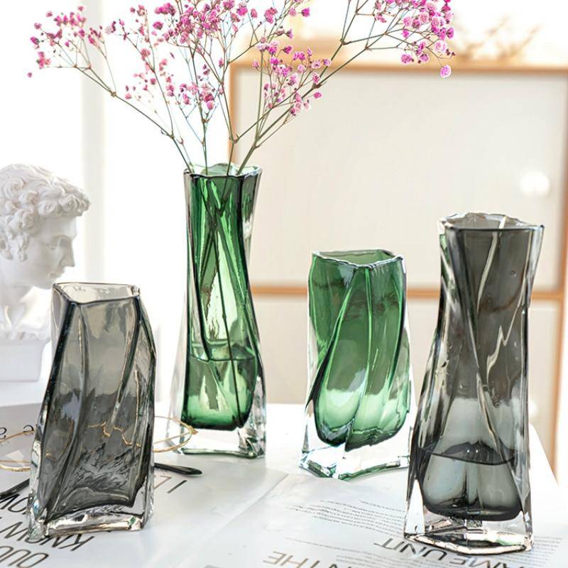 Vase en verre design au style géométrique Urna - vue 3 sur 9