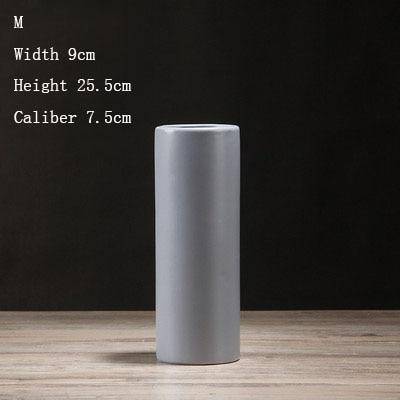 Vase en céramique design en cylindre style minimaliste - vue 12 sur 11