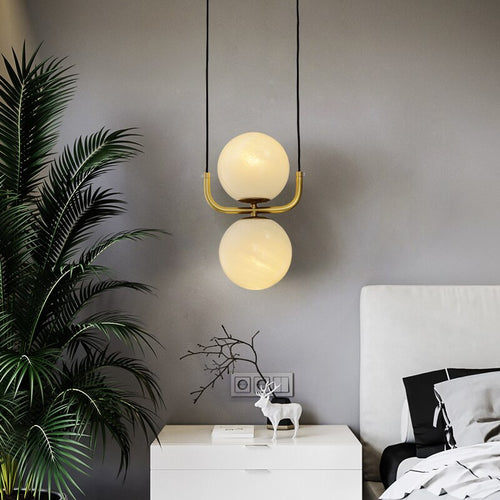 pendant light modern with glass globe and golden pipe Katneep