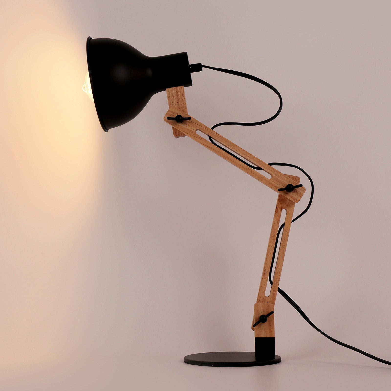 Lampe de bureau moderne en bois articulée Vaz - vue 4 sur 8