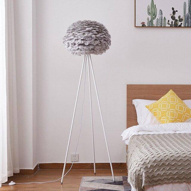 Floor lamp LED design with lampshade feathered style Romance