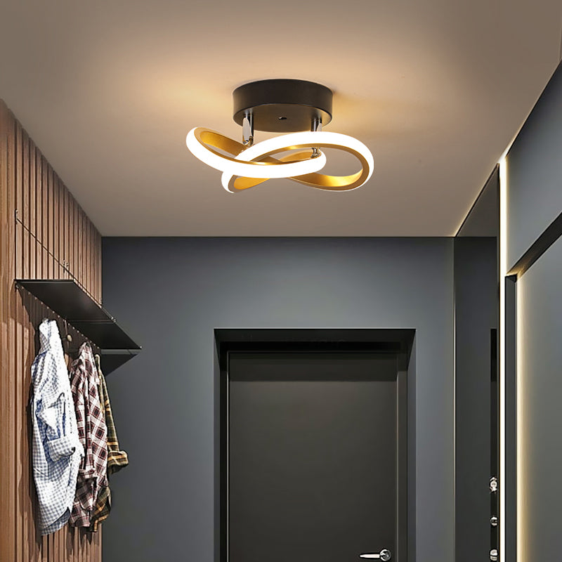 Plafonnier moderne LED avec des anneaux croisés Donovan