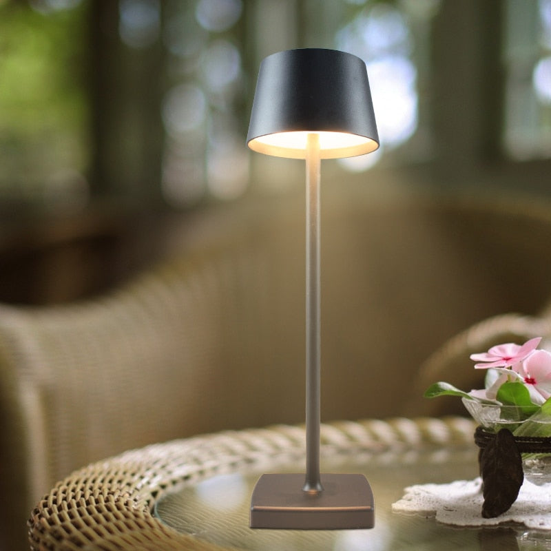 Rechargeable aluminium LED table lamp Alloy