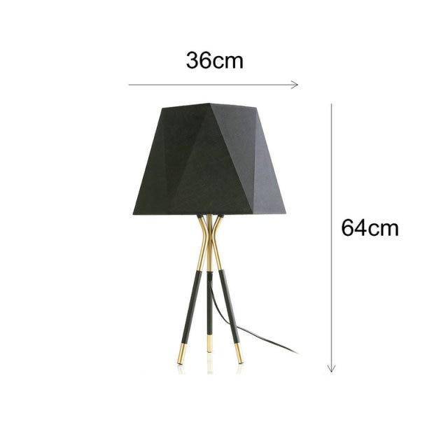 Lampe à poser design à LED en métal et abat-jour triangle style Loft Omi