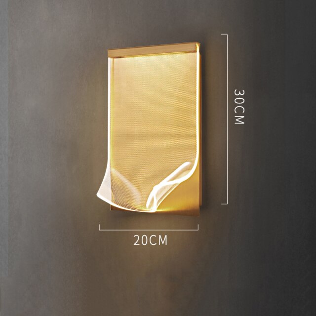 Lámpara de pared design rectangular en metal dorado Larry