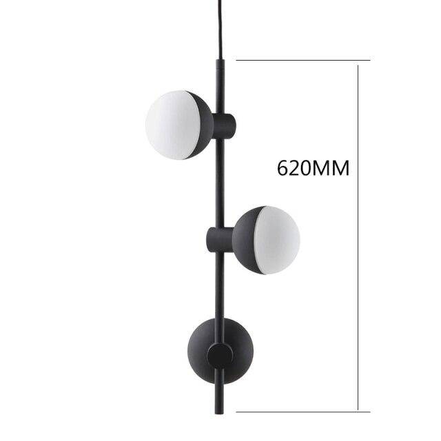 Suspension moderne à LED en métal noir avec trois boules en verre Chandelier