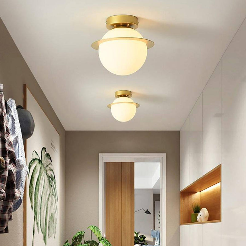 Plafonnier moderne à LED avec abat-jour en en verre Creative