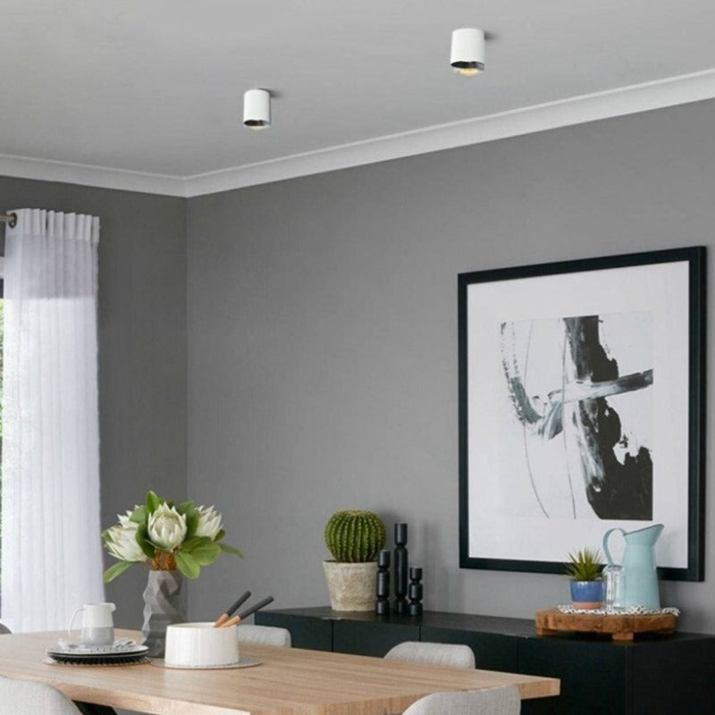Spot moderne LED cylindrique et métallique Miya