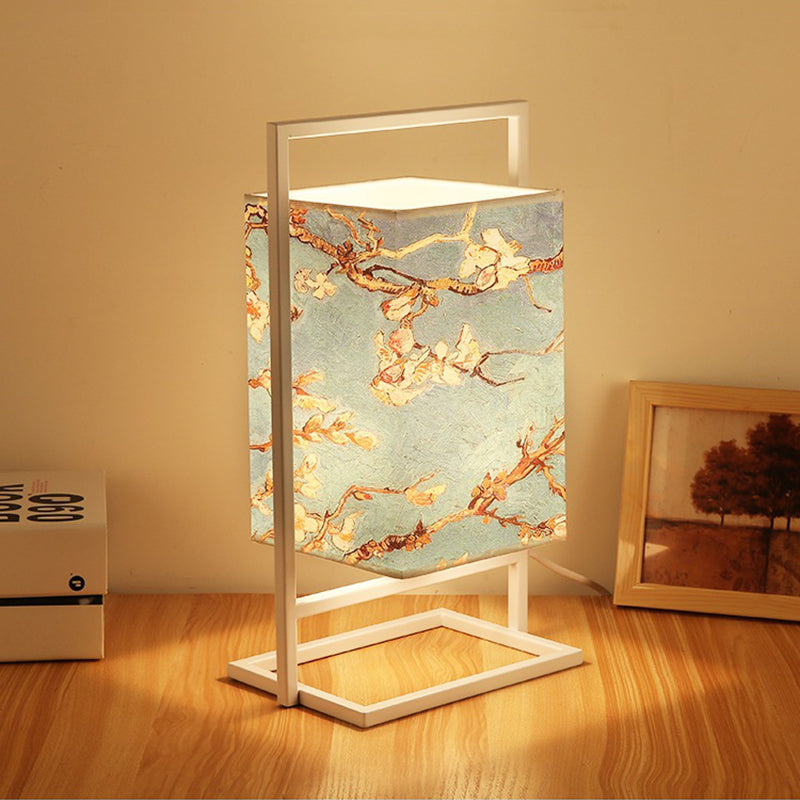 Lampe de bureau rétro en tissu et métal blanc Miot