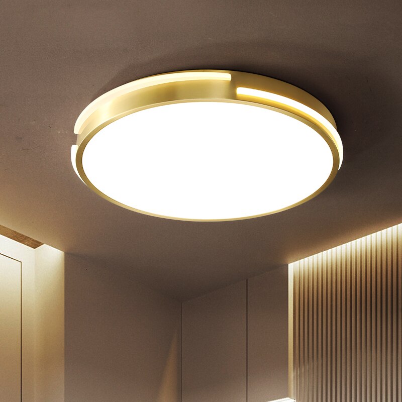 Modern circular ceiling light in gold-plated metal Royss